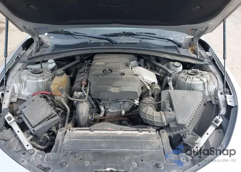 2019 Chevrolet Camaro 1Lt from USA, damaged, VIN 1G1FB3DXXK0115617